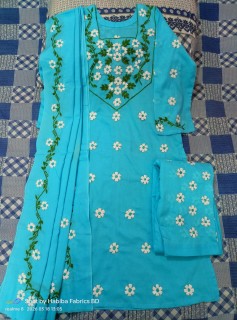 হ্যান্ড এমব্রয়ডারী থ্রি- পিছ