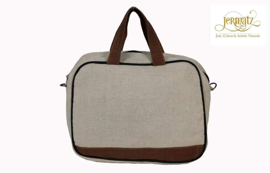পাটের তৈরি অফিস ব্যাগ
