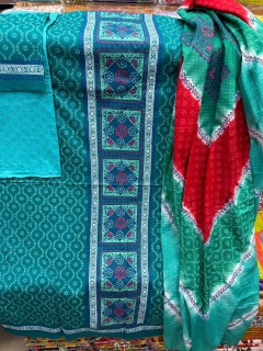 ব্লক ভয়েল থ্রি পিস