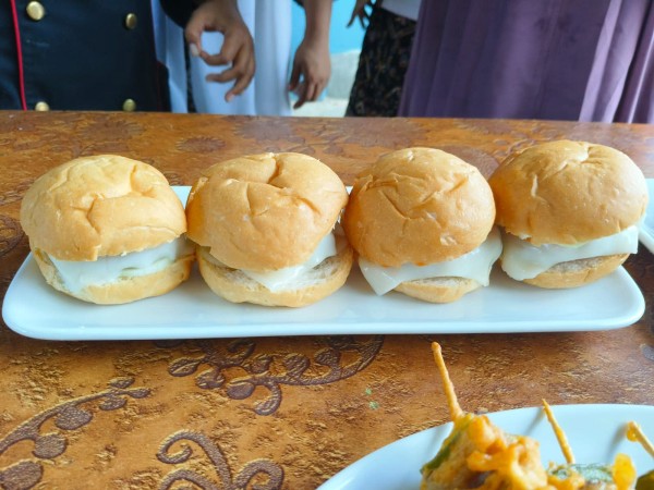 ফিস বার্গার