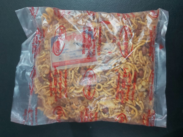 চানাচুর